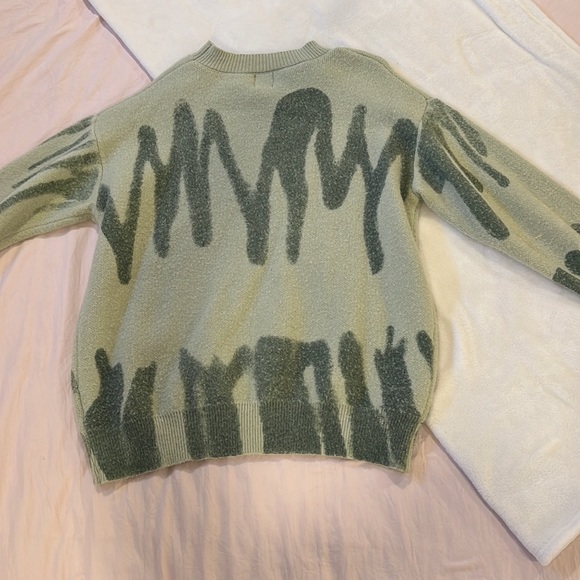 Princess Polly | Katie Oversized Sweater Green - Picture 2 of 2